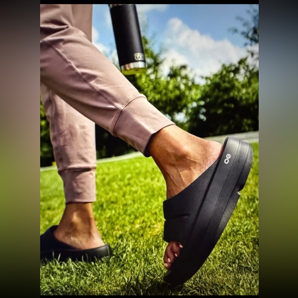 🏓🌞OOFOS OOahh Recovery Slide - Women’s and Men’s Unisex Slides W8/M6, W10/M8